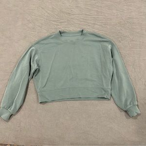 Lululemon Softstream Perfectly Oversized Cropped Crew in Teal size 4